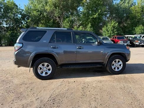 Used 2019 Toyota 4Runner SR5 AWD/4WD image 7
