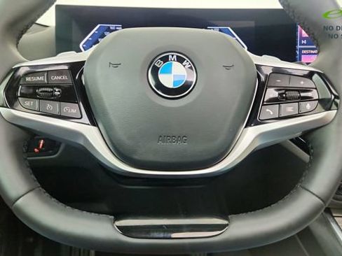 Used 2025 BMW 330i Sedan RWD image 41