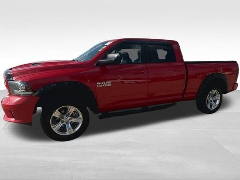Used 2017 RAM 1500 Sport image 4
