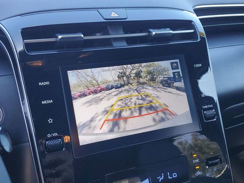 Used 2024 Hyundai Santa Cruz SEL image 25