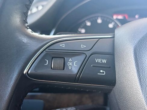 Used 2017 Audi Q7 3.0T Premium Plus AWD/4WD image 32