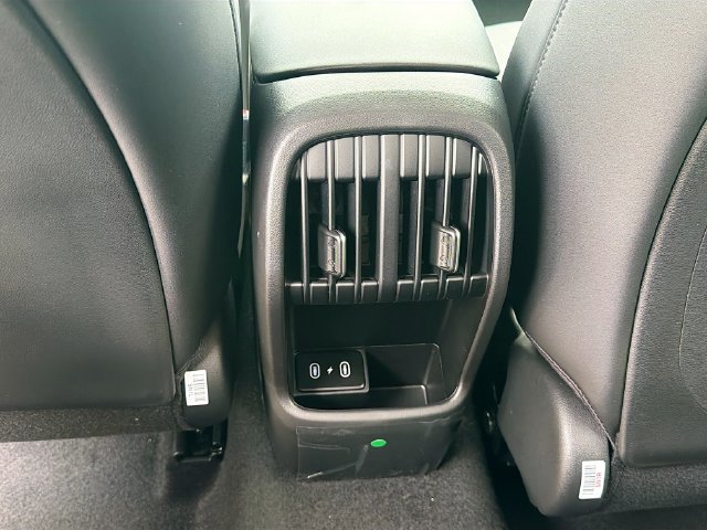 New 2026 Hyundai Kona Limited FWD image 27