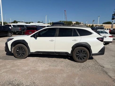 Used 2023 Subaru Outback Onyx Edition XT AWD/4WD image 6