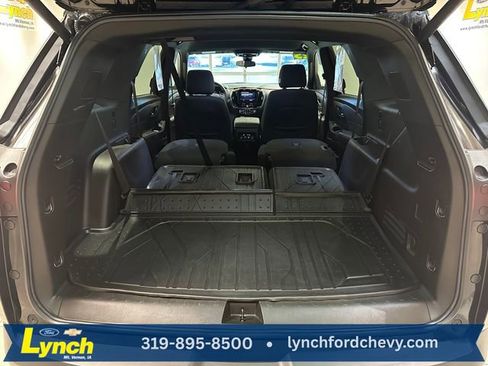 Used 2023 Chevrolet Traverse LT w/ Midnight/Sport Edition image 24