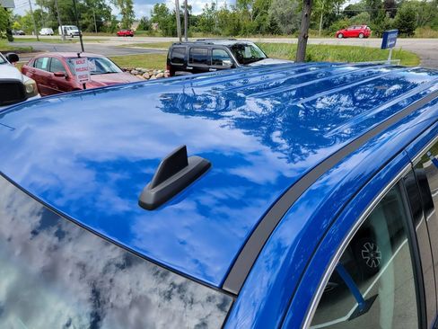 Used 2017 Chevrolet Tahoe 4WD w/ Remote Keyless Entry Package image 15