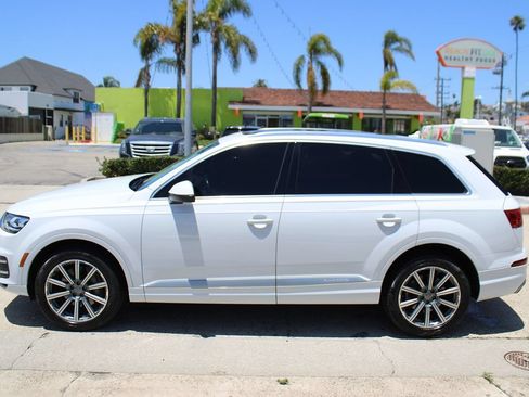 Used 2019 Audi Q7 3.0T Premium w/ Convenience Package AWD/4WD image 2