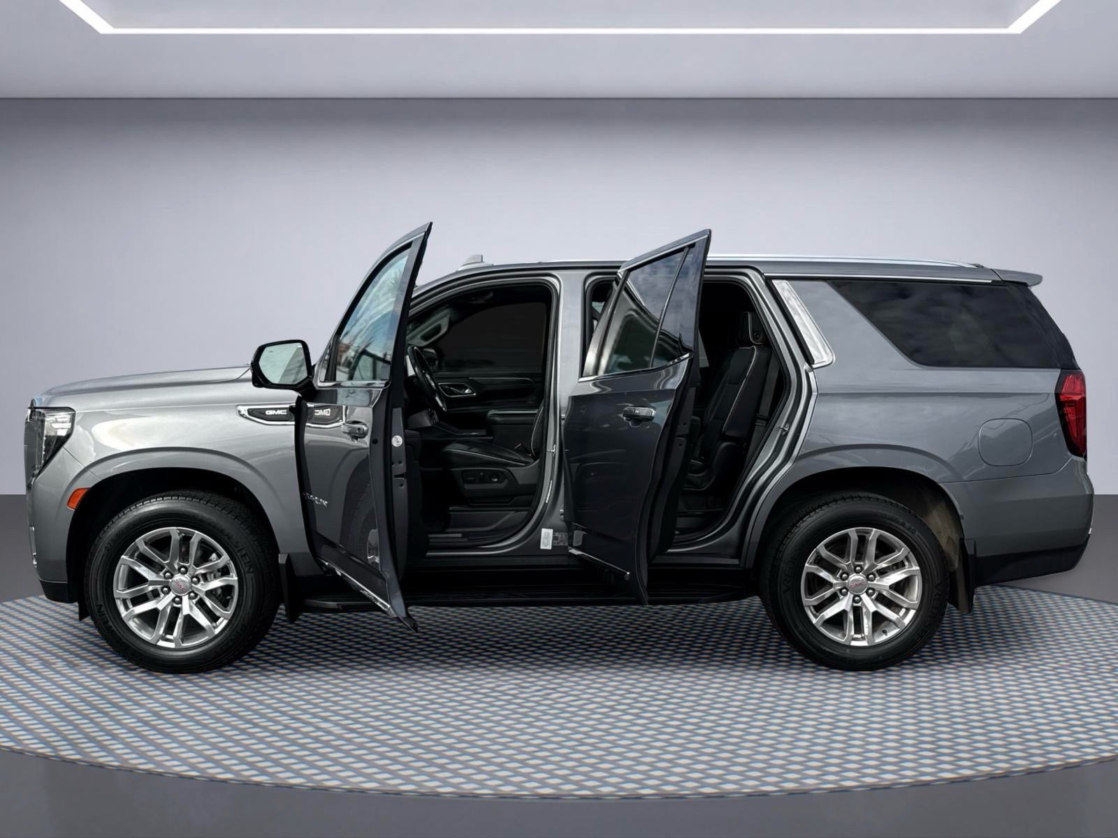 Used 2022 GMC Yukon SLT w/ SLT Luxury Package AWD/4WD image 14