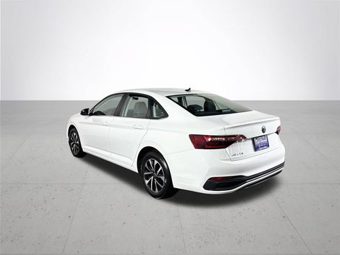 Used 2024 Volkswagen Jetta S FWD image 9