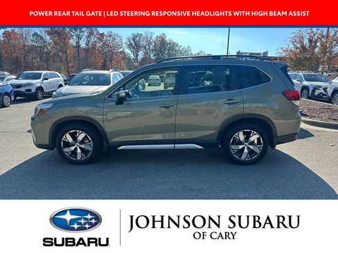 Used 2020 Subaru Forester Touring image 5