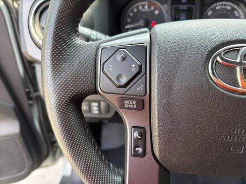 Used 2023 Toyota Tacoma TRD Sport AWD/4WD image 15