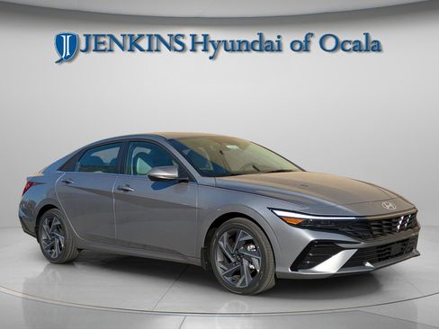 New 2026 Hyundai Elantra Limited image 11