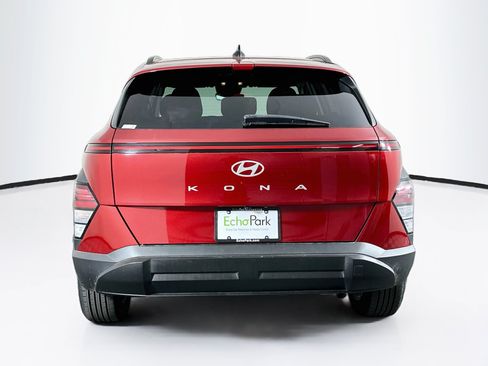 Used 2025 Hyundai Kona SEL FWD image 7