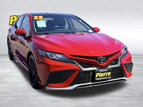 Used 2023 Toyota Camry XSE w/ Navigation Package FWD image 2