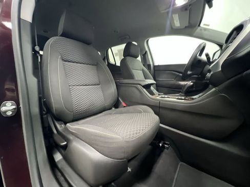 Used 2017 GMC Acadia SLE image 27