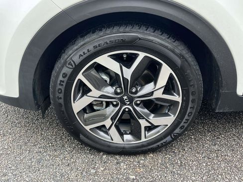 Used 2022 Kia Sportage EX FWD image 9