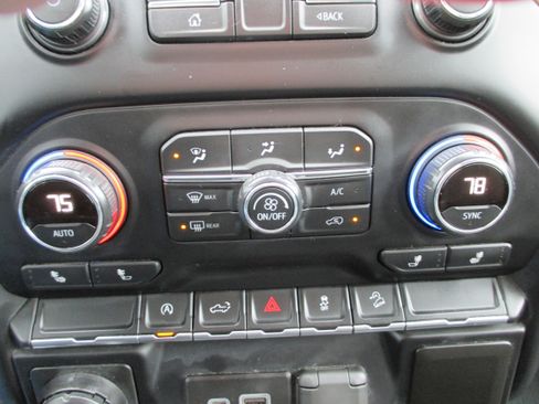 Used 2020 Chevrolet Silverado 1500 LT Trail Boss w/ Convenience Package image 17