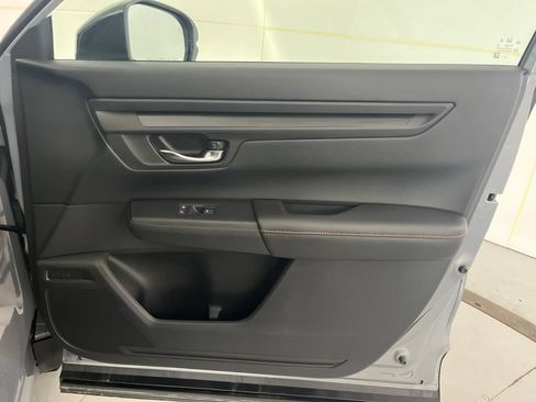 Used 2025 Honda CR-V Sport-L image 30