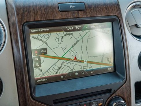 Used 2013 Ford F150 Lariat w/ Mid Equipment Group image 28