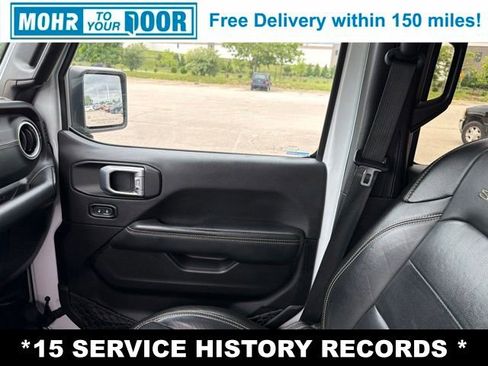 Used 2020 Jeep Wrangler Unlimited Sahara AWD/4WD image 28