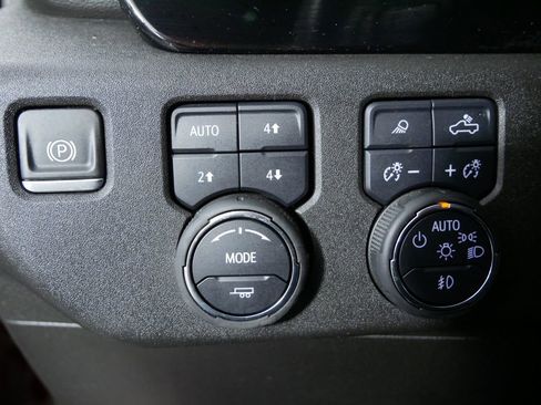 Used 2024 Chevrolet Silverado 3500 LT w/ All Star Edition image 19