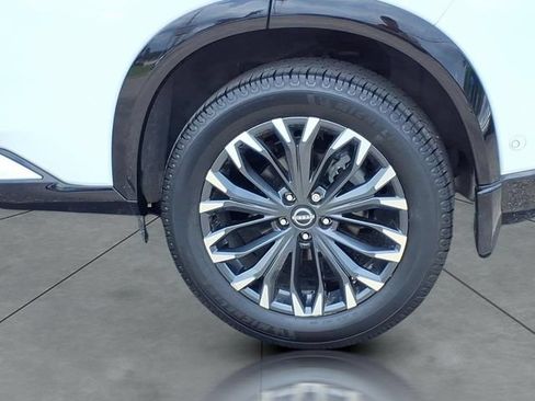 Certified 2024 Nissan Rogue Platinum w/ Platinum Premium Package AWD/4WD image 4