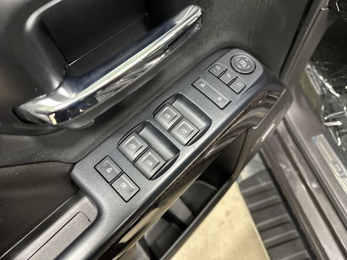 Used 2015 GMC Sierra 1500 Denali image 15