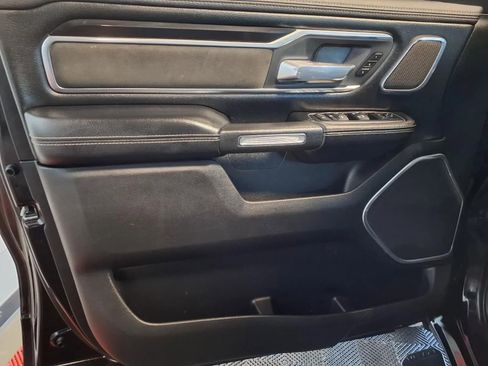 Used 2019 RAM 1500 Laramie image 16
