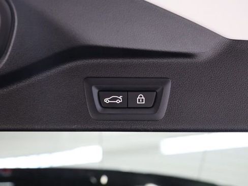 Used 2020 BMW X5 sDrive40i w/ Premium Package image 37