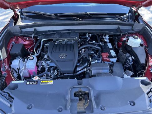 Used 2024 Toyota Grand Highlander XLE image 13