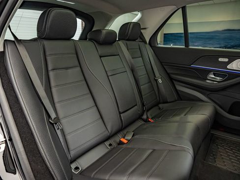 Certified 2025 Mercedes-Benz GLE 580 4MATIC image 41