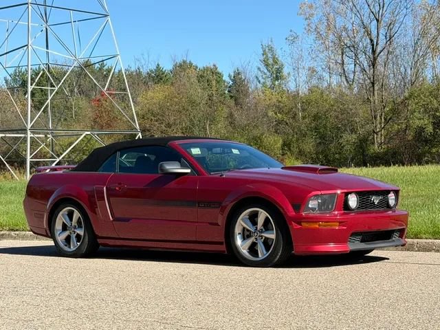 Used 2007 Ford Mustang GT Premium RWD image 5