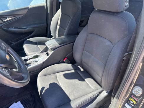 Used 2016 Chevrolet Malibu LT image 28