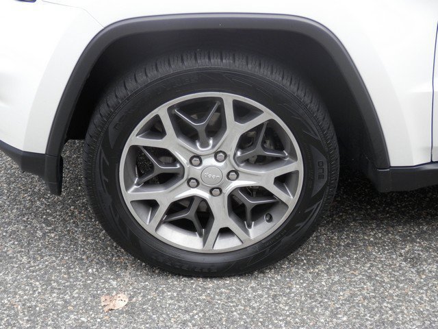 Used 2021 Jeep Grand Cherokee Limited AWD/4WD image 13