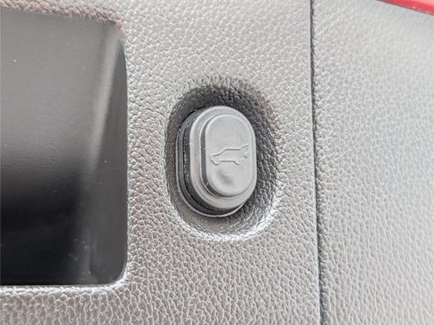 Used 2015 Chevrolet Tahoe LT AWD/4WD image 16
