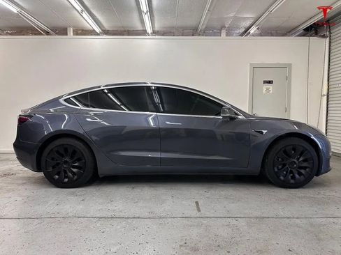 Used 2018 Tesla Model 3 Long Range image 7