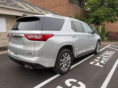 Used 2018 Chevrolet Traverse Premier AWD/4WD image 5