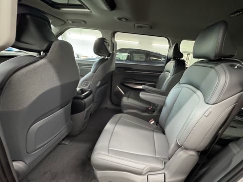 New 2026 Kia EV9 Light image 20