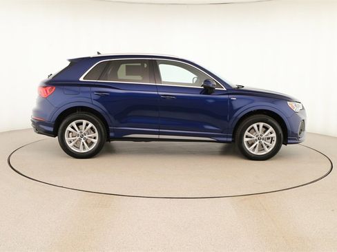 New 2025 Audi Q3 2.0T Premium Plus image 8