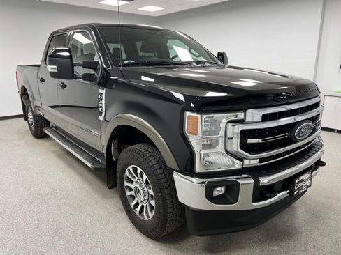 Used 2022 Ford F350 Lariat w/ Lariat Ultimate Package AWD/4WD image 2