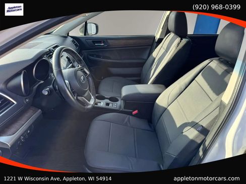Used 2018 Subaru Outback 2.5i Limited image 24