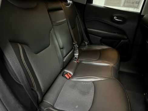 Used 2019 Jeep Compass Latitude w/ Popular Equipment Group AWD/4WD image 26