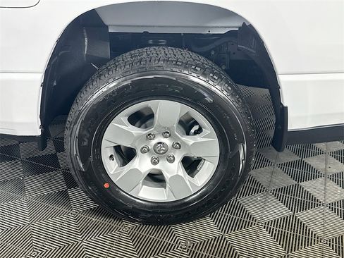 New 2025 RAM 1500 Big Horn image 17