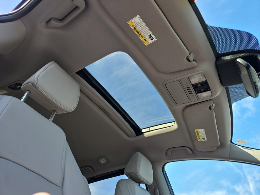 Used 2023 Honda Odyssey EX-L image 25