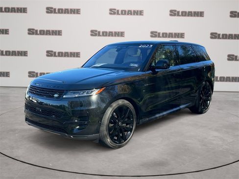 Used 2023 Land Rover Range Rover Sport SE image 1