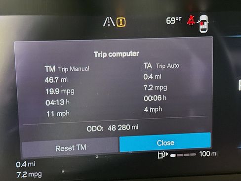 Used 2024 Volvo S60 B5 Plus image 19