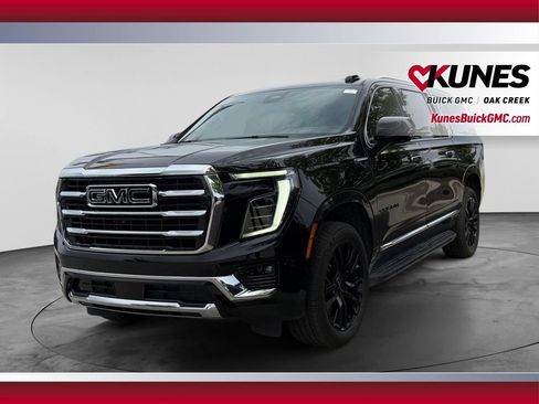 Used 2025 GMC Yukon XL Elevation w/ Elevation Premium Package AWD/4WD image 5