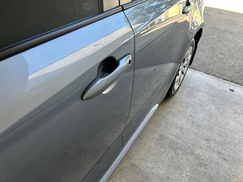 Used 2025 Toyota Corolla LE FWD image 15
