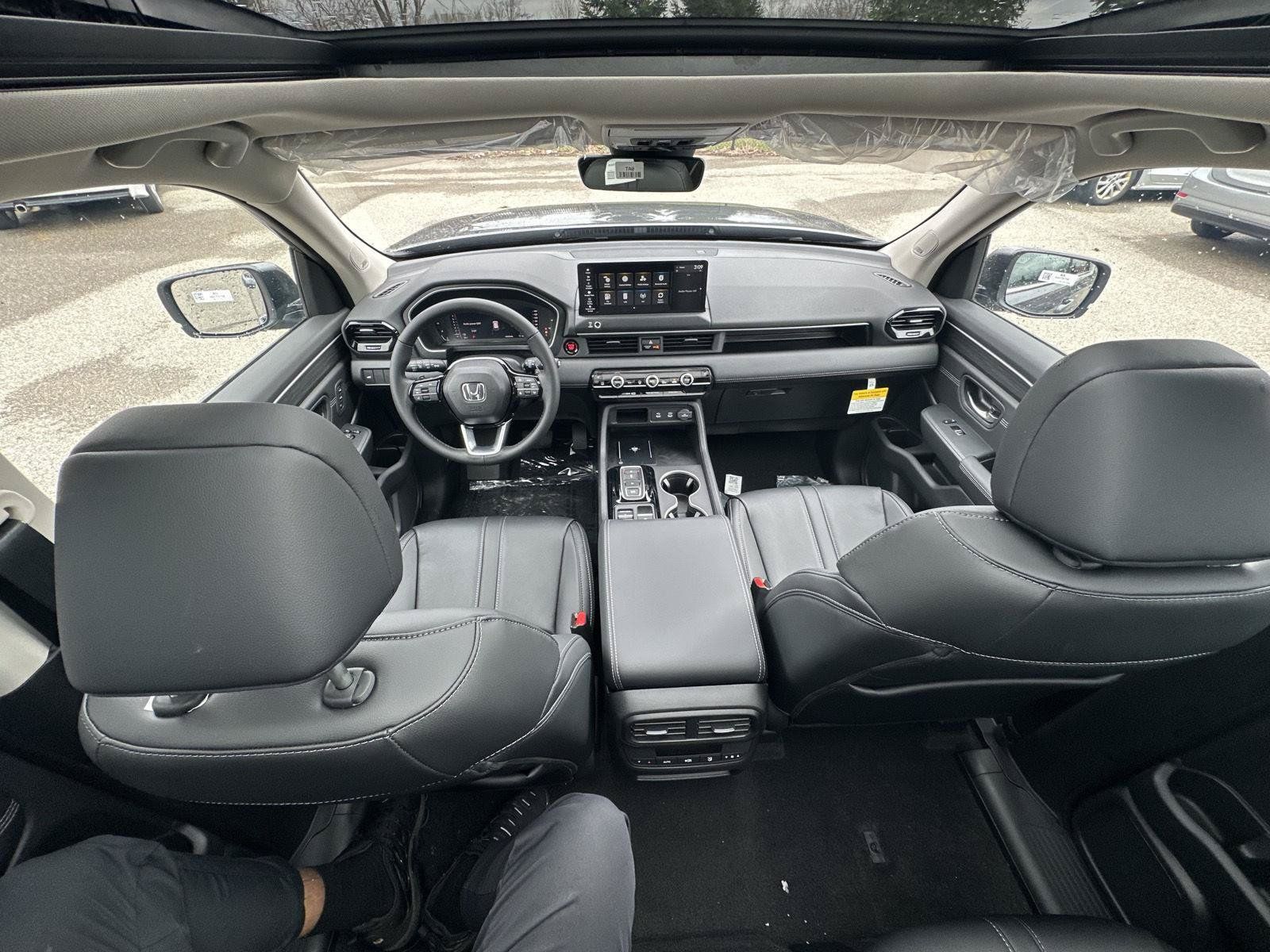 New 2026 Honda Pilot Touring image 28