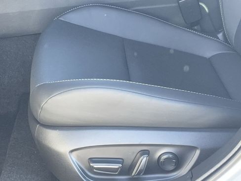 New 2026 Toyota Prius Plug-In Hybrid image 18