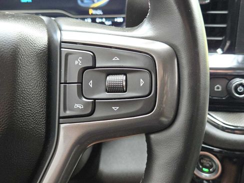 Used 2024 Chevrolet Silverado 2500 ZR2 w/ Technology Package AWD/4WD image 28